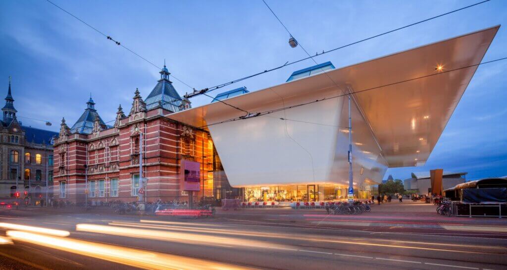 Stedelijk-museum-in-Amsterdam